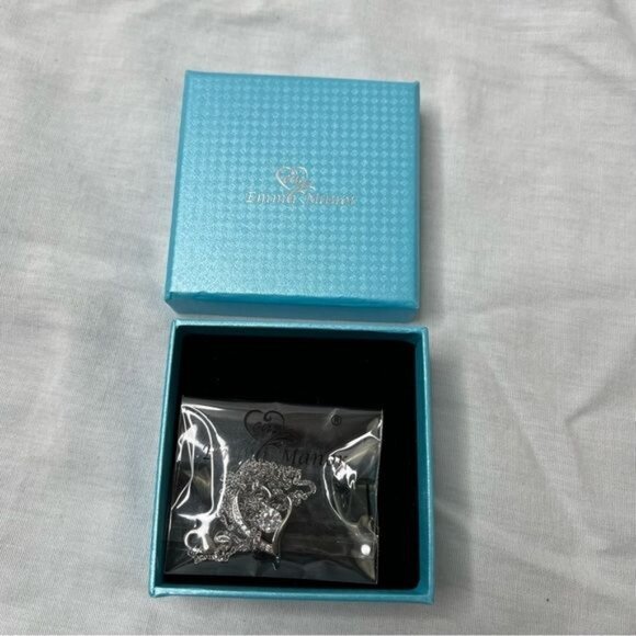 Sephla Heart Necklace 14K White Gold Plated Round Cut Cubic Zirconia stone - Picture 3 of 6